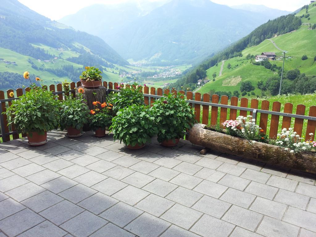 Stuebilerhof Apartment Ahrntal Room photo